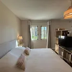 Frühstückspension Le Chirol 4*